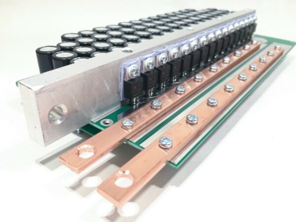 Crocodile HL200200 [200V, 300A ver]